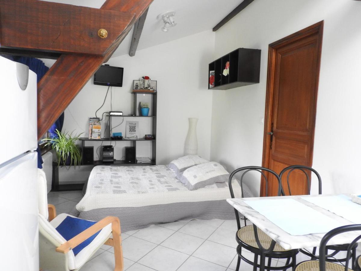 La Charmatiere Villa Haute-Rivoire Værelse billede